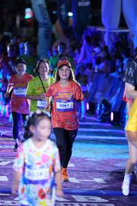 BIB: 3234, 30342, 345, 3061
                            <button type="button" onclick="openModal(26224274)" class="btn btn-primary btn-sm float-right btn-popup" data-toggle="modal" data-target=".modal-high-quality">
                        <i class="fas fa-shopping-cart"></i> Add to Cart
                    </button>
                                            <button type="button" onclick="isThisMe(26224274, true)" class="btn btn-success btn-sm float-right btn-popup btn-isme hidden" data-toggle="tooltip" data-placement="bottom" title="นี่คือรูปของคุณใช่ไหม คลิกที่นี่เพื่อเอาเข้าอัลบั้ม">
                        <i class="fas fa-plus"></i> Add to album
                    </button>
                    <button type="button" onclick="isThisMe(26224274, false)" class="btn btn-warning btn-sm float-right btn-popup btn-isnotme hidden">
                        <i class="fas fa-ban"></i> Remove from album
                    </button>